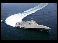 外国メディアの報道によると、米海軍の最新鋭の沿海域戦闘艦｢フリーダム(LCS-1)｣が、長期的にシンガポールに駐屯する可能性があることがわかった。アナリストは、そうなれば、米戦闘艦は間違いなく南中国海域に頻繁に進入すると見ている。写真は沿海域戦闘艦｢インディペンデンス(LCS-2)｣。 ｢中国網日本語版(チャイナネット)｣　2011年9月8日
