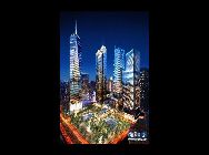 ７日に行われたニューヨーク世界貿易センタービル再建プロジェクトの記者会見で、ＷＴＣ完成後のモデルスケッチが公開された。リニューアルされたＷＴＣは６棟の高層ビルなどで構成されている。建設中の１号棟であるフリーダム・タワーおよび２、３、４、５号棟とすでに完成した７号棟だ。 ｢新華網日本語｣より　2011年9月9日