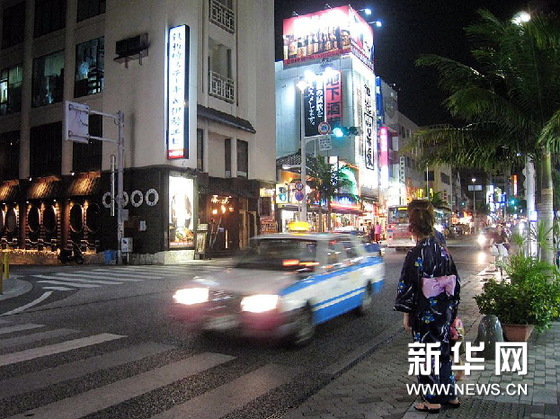 写真：日本の夜の街