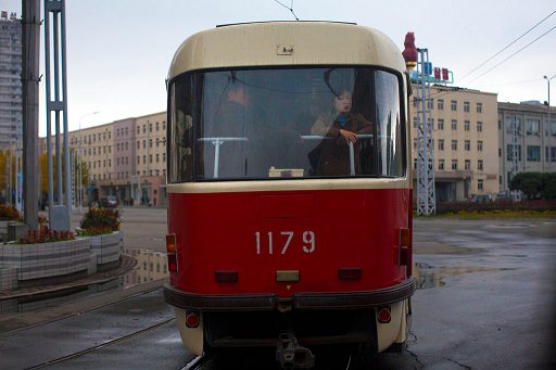 ピョンヤン市のトロリー電車 