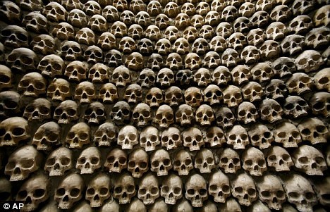 古玛雅人头骨。根据古玛雅人的预言，2012年将是世界末日