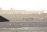 アフガニスタンの米空軍基地で撮影されたRQ170ステルス無人機