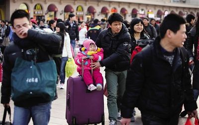 中国春節期間の旅客輸送量、延べ3億8000万人超