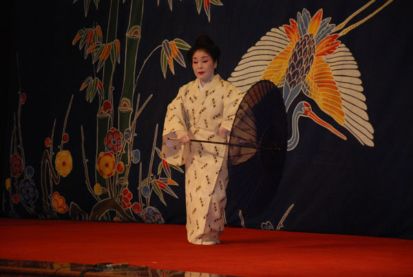 琉球舞踊・組踊が北京で公演（写真集）