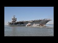 世界初の原子力空母である米海軍の｢エンタープライズ｣(USS Enterprise,CVAN/CVN-65)が11日、中東海域に向けて出発した。分析によると、｢エンタープライズ｣は、米・イラン間の軍事衝突の発生や、ソマリア海域での海賊による脅威に対応できる豊富な経験を持っているという。｢中国網日本語版(チャイナネット)｣　2012年3月14日