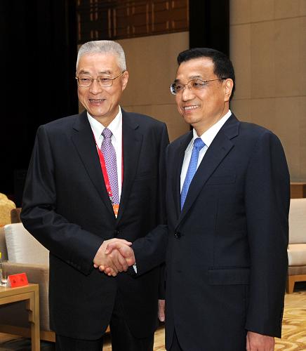 李副総理、博鰲で台湾代表団と会談