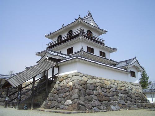城堡记录的日本战国史：艺术与战术完美结合