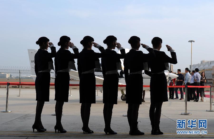 （珠海航展）（3）中国首家飞机4S店培养女飞行员团队