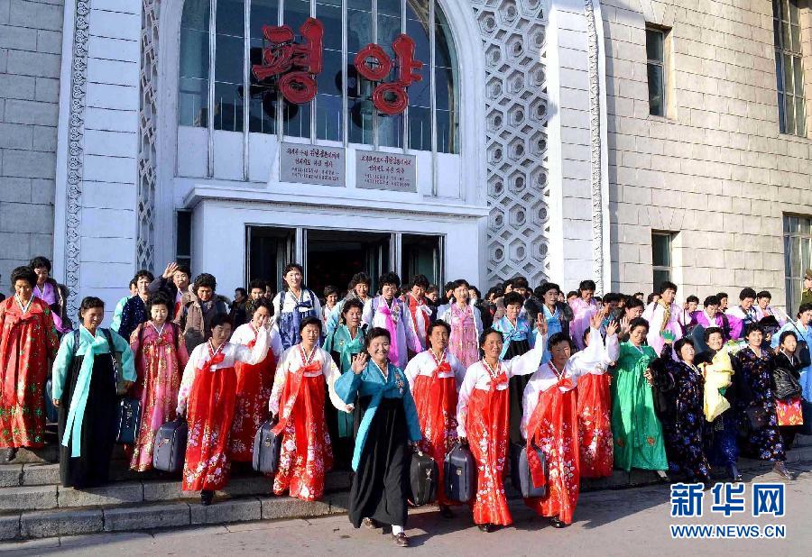（国际）（1）朝鲜庆祝首个“母亲节”