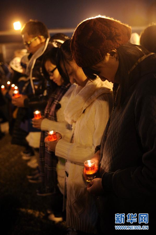 （社会）（6）烛光祭奠南京大屠杀30万遇难者