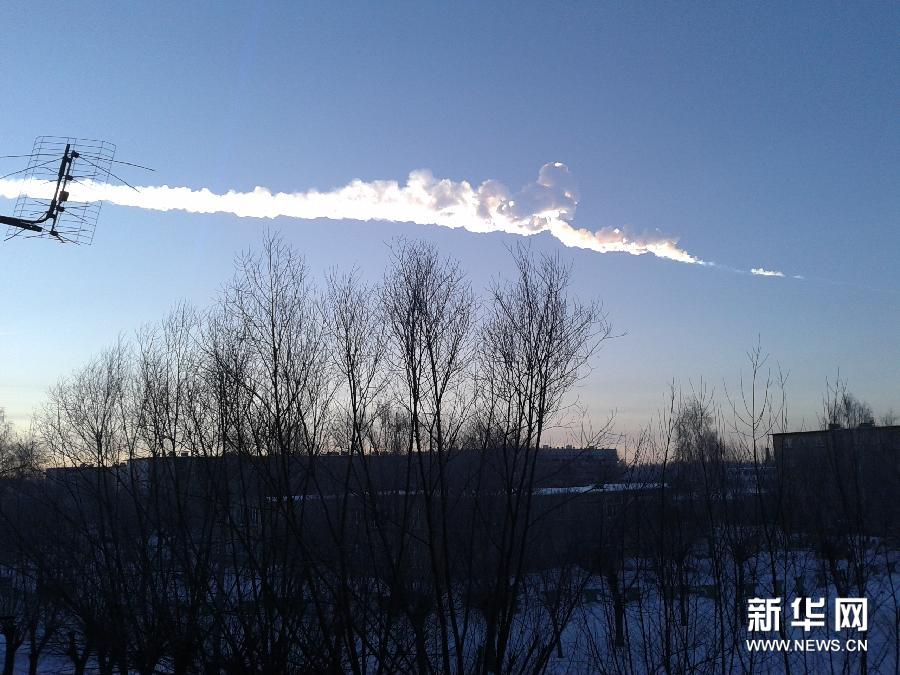 （国际）（1）陨石坠落俄罗斯致千余人受伤