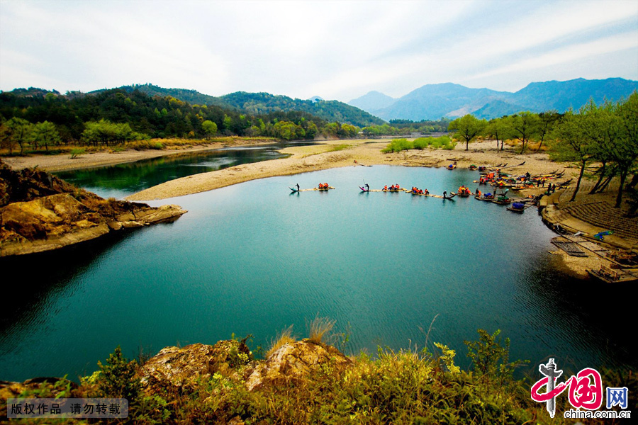 浙江温州市永嘉县楠溪江，漂流出发地。中国网图片库 王海滨摄