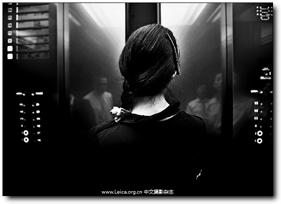 『他们在拍什么』Xavier Comas，东京电梯