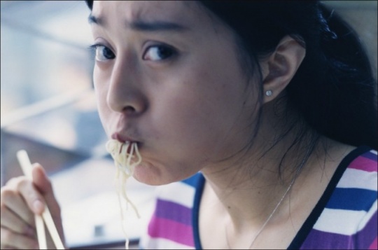 日本人カメラマンの懐かしい雰囲気の作品 範氷氷がすっぴん披露 中国網 日本語