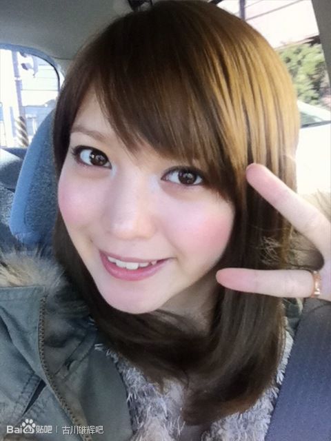 藤泽花恵长相可爱 可是那149cm的身高让人不忍直视