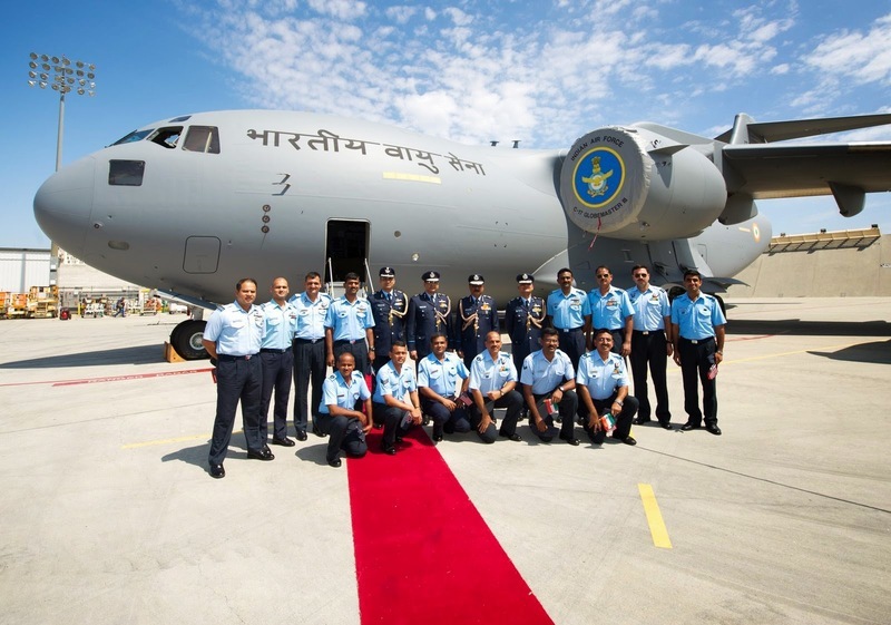 インド空軍参謀総長、C-17輸送機の交付式に出席