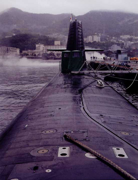 日本海自のけんりゅうAIP潜水艦　内部構造が公開