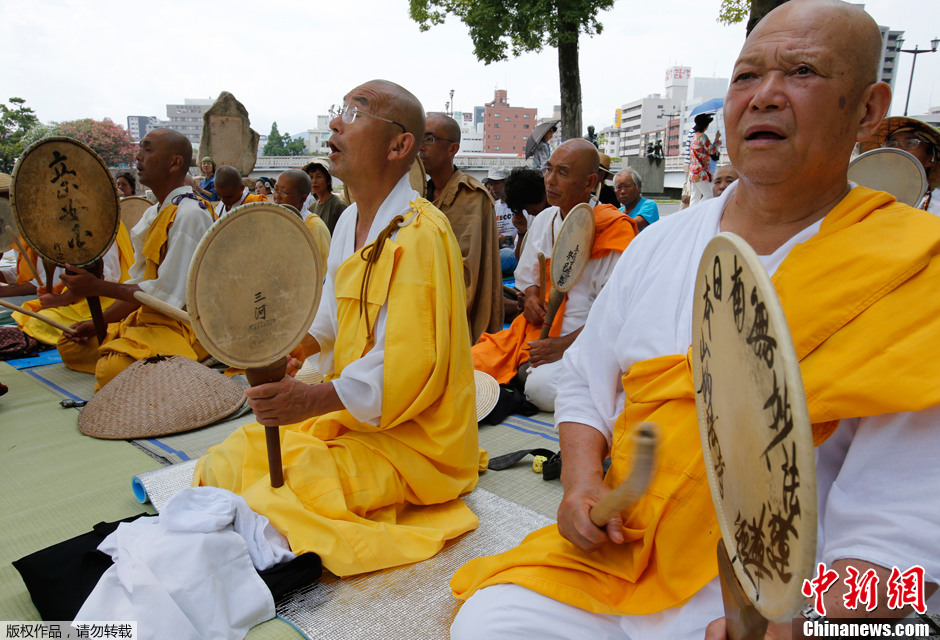 広島で原爆投下68周年記念式典　5万人参列