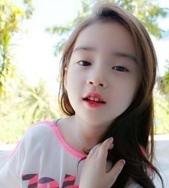 天然の美女 韓国の６歳のかわいい女の子がネットで人気 中国網 日本語