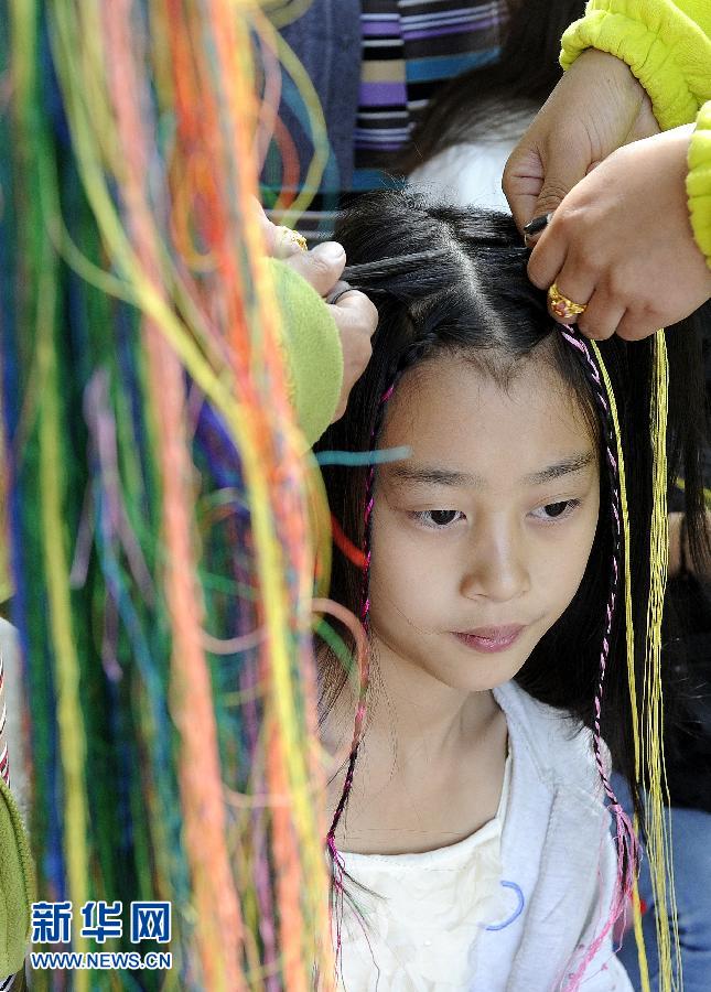 拉薩 伝統的なヘアスタイルが人気 中国網 日本語