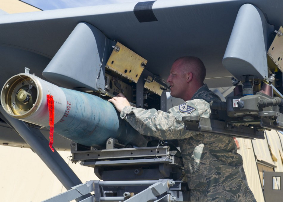 米軍「MQ-9」無人機、空対空ミサイル搭載し空中戦へ_中国網_日本語