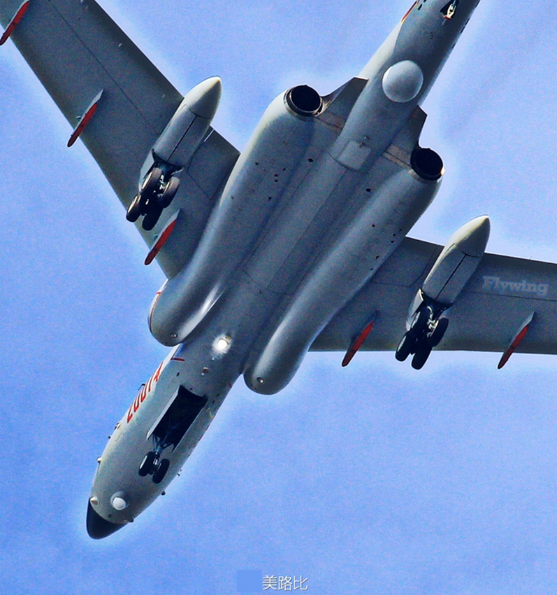 H-6K爆撃機、飛行訓練の写真が公開