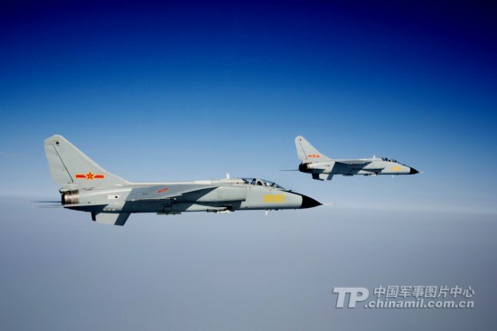 改良版JH-7戦闘爆撃機、複合材料を採用か