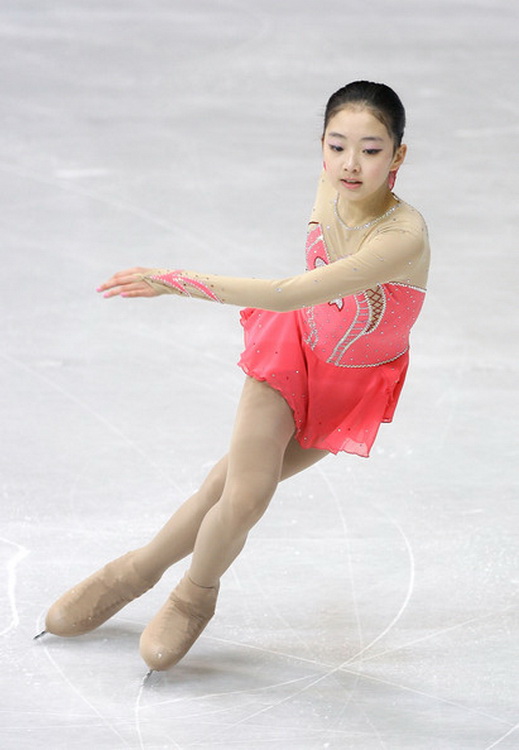 浅田真央或拍全裸写真?中日韩花滑“萝莉”大比拼