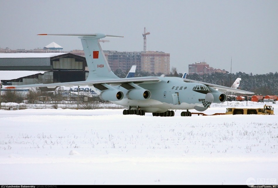 中国空軍の給油機と思われるIl-78がテスト飛行