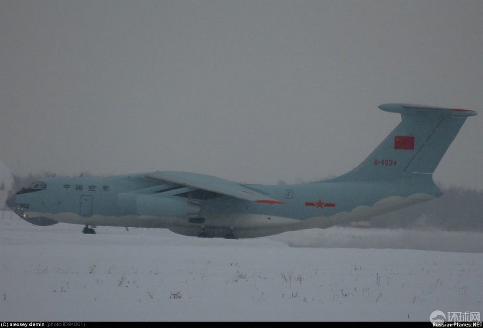 中国空軍の給油機と思われるIl-78がテスト飛行