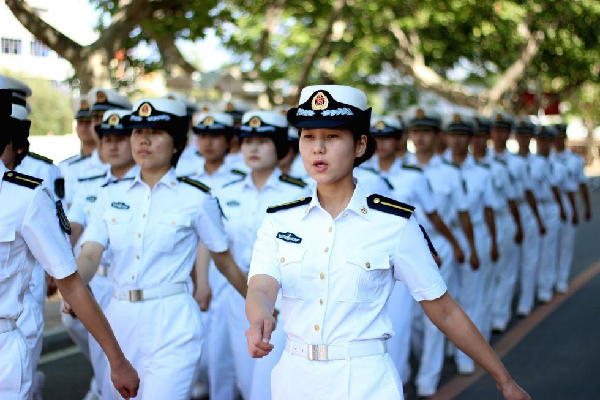 ウイグル族女性兵士、少数民族初の艦艇女性士官になる可能性