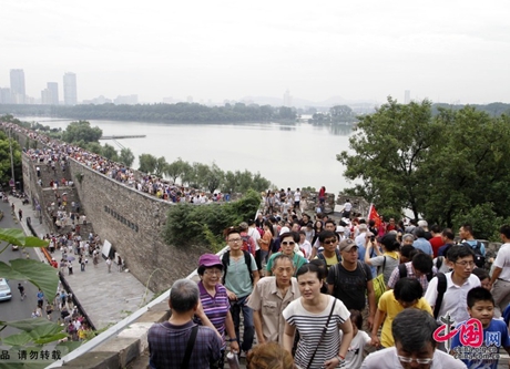 ユース五輪が間もなく開催　南京城壁が無料で開放