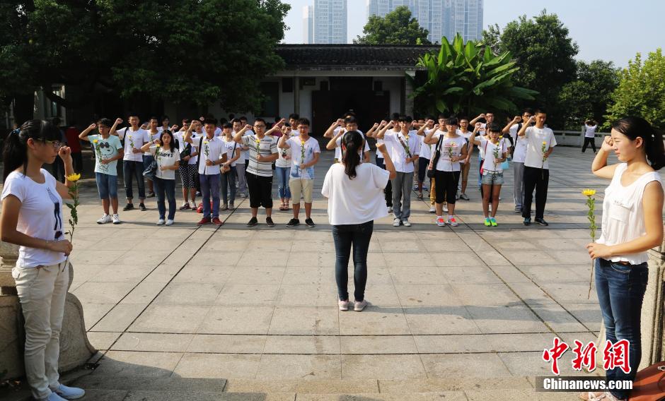 组图：各地举办活动迎接抗战胜利纪念日