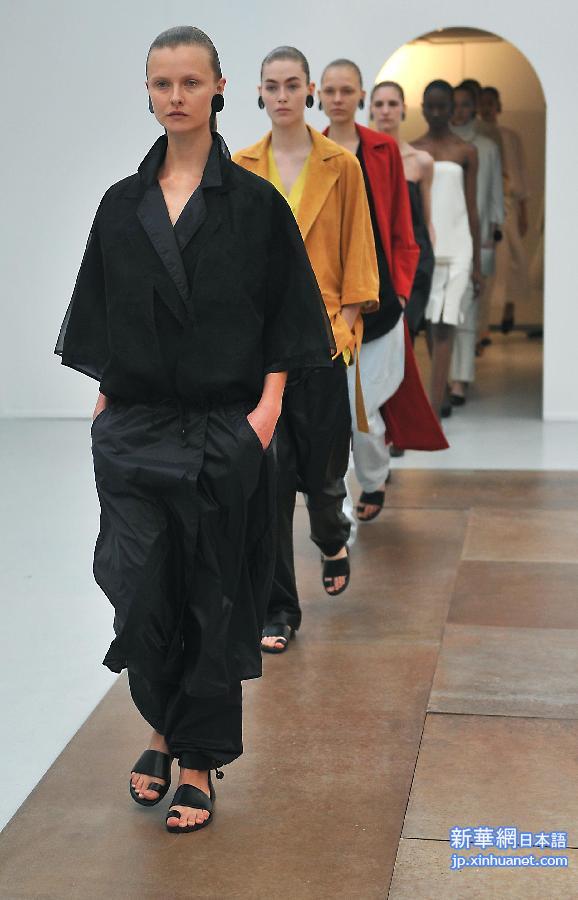 （国际）（1）巴黎时装周——棉麻系列展示