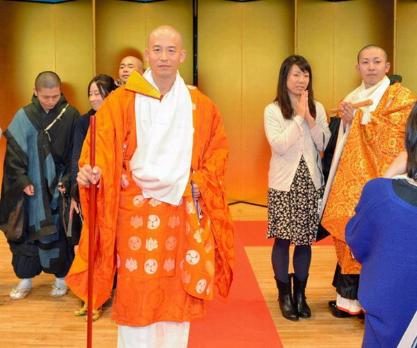 日本のおぼうさんの服 ストア