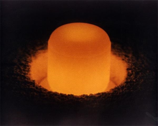 プルトニウム、1グラム4000ドル。プルトニウム239は核兵器の最も重要な分裂成分だ。