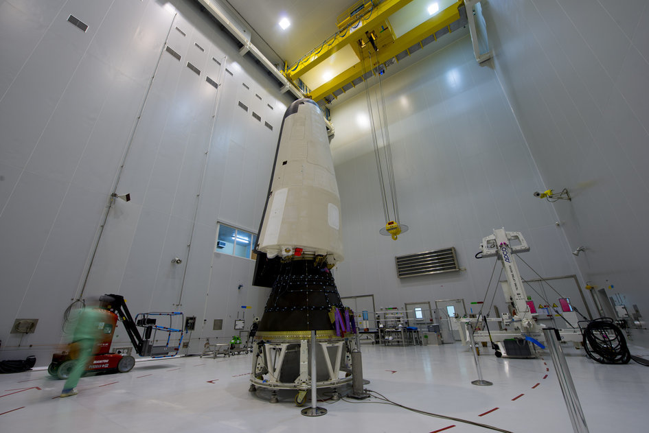 欧州版スペースシャトルX37Bが打ち上げ準備に入る
