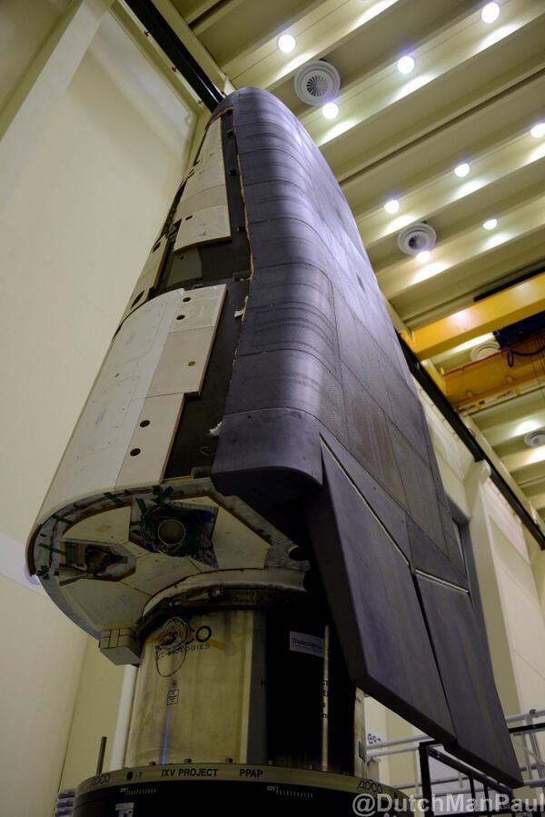 欧州版スペースシャトルX37Bが打ち上げ準備に入る