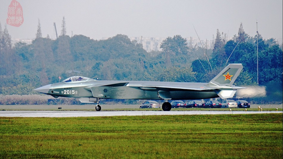 J-20戦闘機、エンジンの詳細な点が明らかに