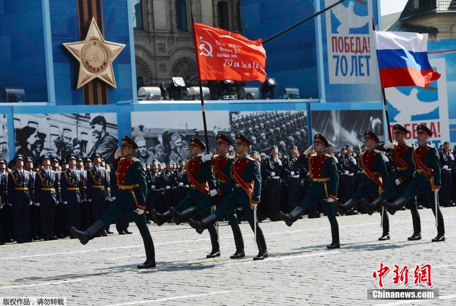俄罗斯举行盛大阅兵 庆祝卫国战争胜利70周年