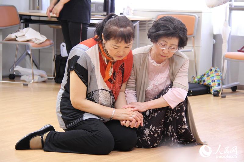 日本高龄战争遗孤编排舞剧 呼吁不忘历史