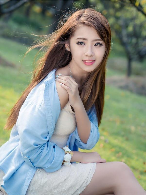 ChinaJoy开幕 盘点那些女神级的Showgirl