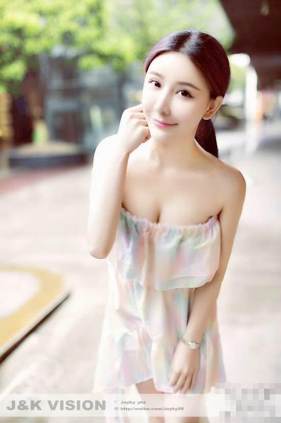 ChinaJoy开幕 盘点那些女神级的Showgirl