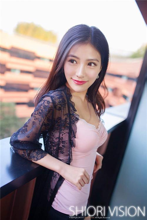 ChinaJoy开幕 盘点那些女神级的Showgirl