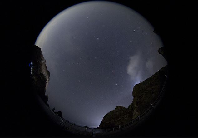 韓国記者が撮影　光復70周年を迎える独島