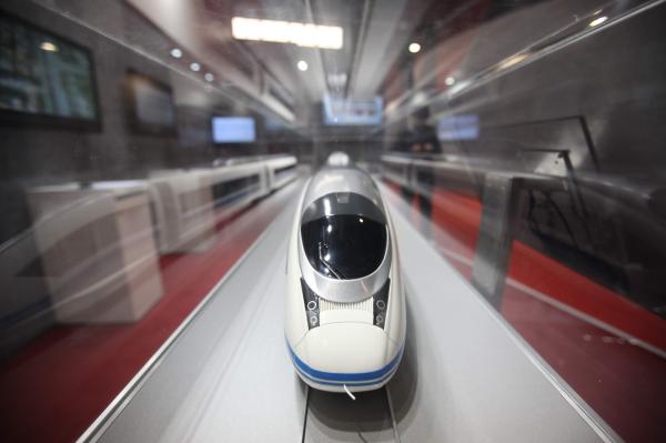 中国将在美建首条高铁 连接拉斯维加斯和洛杉矶