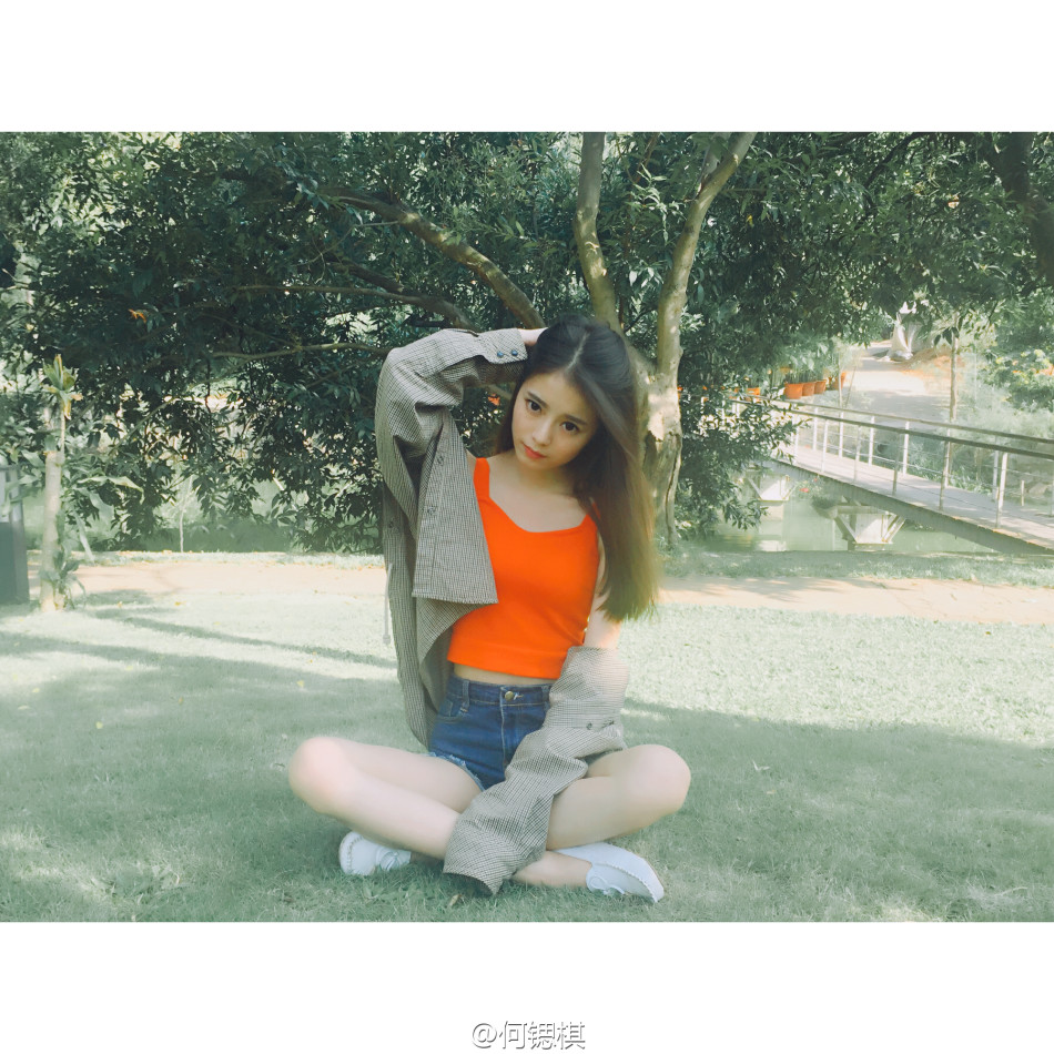 最美学霸姐妹花晒合照 嘟嘴卖萌惹人爱