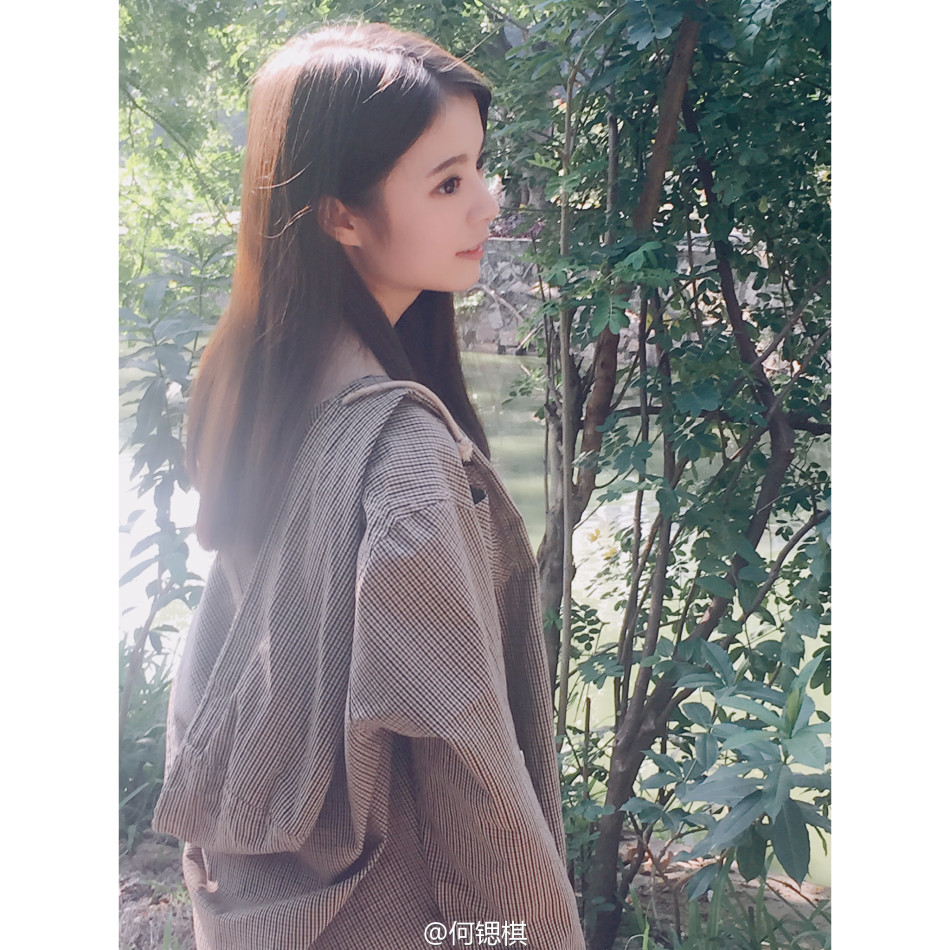 最美学霸姐妹花晒合照 嘟嘴卖萌惹人爱