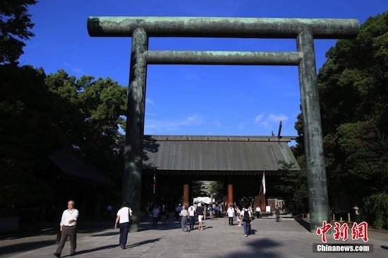 安倍首相、靖国神社秋季例大祭の参拝を見送り　背後にある筋書きは？ 