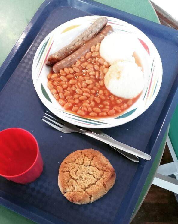 各国の給食、食文化の差を比較